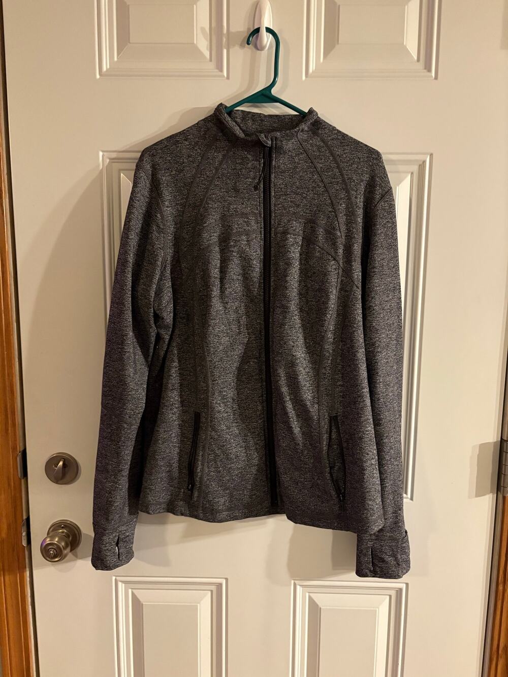 Women’s plus size lululemon define jacket size 20